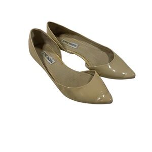 Steve Madden Beige Pointed Flats